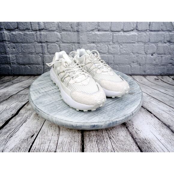 Under Armour Hovr Beige Men Size 11 New No Box - Picture 1 of 9